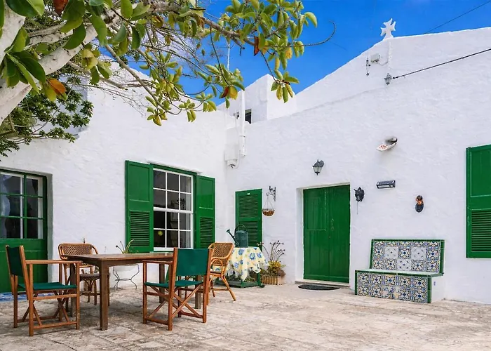 Auténtica Menorquina Muy Bien Ubicada Cerca Mahón Comercios Playas Tranquilidad Absoluta Hébergement de vacances